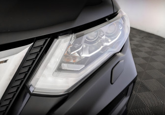 Подержанный автомобиль Nissan X-Trail 2021 года (17 фото)