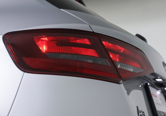 Подержанный автомобиль Audi A3 Hatchback 2014 года (20 фото)