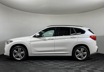 Подержанный автомобиль BMW X1 2019 года (5 фото)