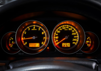 Подержанный автомобиль Infiniti M Sedan 2007 года (17 фото)