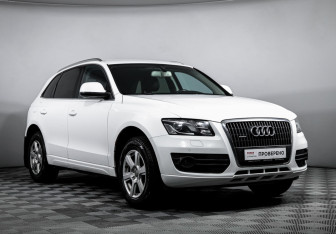 Подержанный автомобиль Audi Q5 2012 года (3 фото)