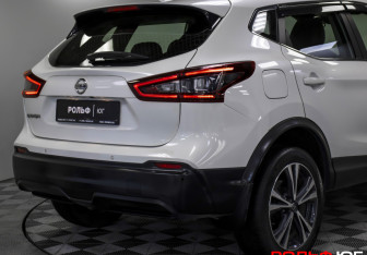 Подержанный автомобиль Nissan Qashqai 2021 года (23 фото)