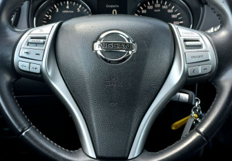 Подержанный автомобиль Nissan Qashqai 2016 года (13 фото)
