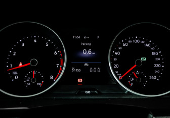 Подержанный автомобиль Volkswagen Tiguan 2020 года (11 фото)