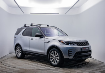 Подержанный автомобиль Land Rover Discovery 2021 года (7 фото)