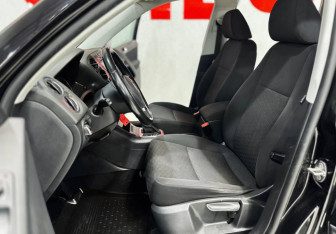 Подержанный автомобиль Volkswagen Tiguan 2012 года (10 фото)