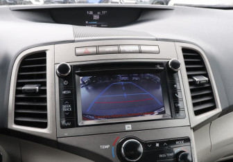Подержанный автомобиль Toyota Venza 2013 года (23 фото)