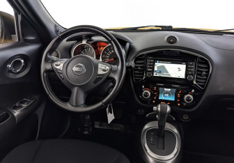 Подержанный автомобиль Nissan Juke 2017 года (26 фото)