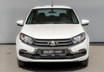 Подержанный автомобиль LADA (ВАЗ) Granta Sedan 2023 года (2 фото)