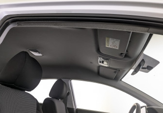 Подержанный автомобиль Hyundai Solaris Sedan 2021 года (22 фото)