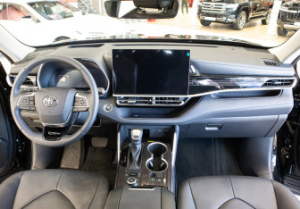 Новый Toyota Highlander 2026 (9 фото)