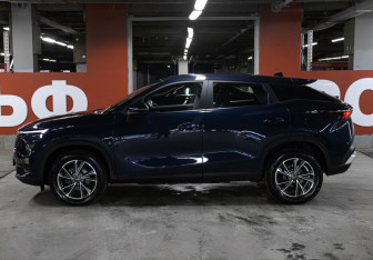 Подержанный автомобиль Omoda C5 2024 года (8 фото)