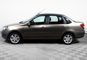 Подержанный автомобиль LADA (ВАЗ) Granta Sedan 2019 года (3 фото)