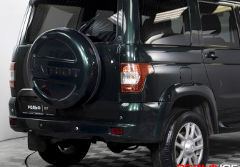 Подержанный автомобиль УАЗ Patriot 2014 года (18 фото)