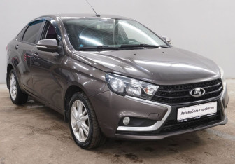 Подержанный автомобиль LADA (ВАЗ) Vesta Sedan 2017 года (3 фото)