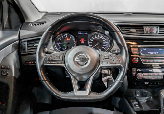 Подержанный автомобиль Nissan Qashqai 2021 года (21 фото)