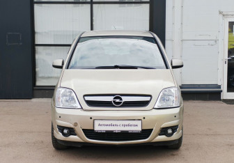 Подержанный автомобиль Opel Meriva 2008 года (2 фото)