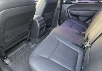 Подержанный автомобиль Kia Sorento 2014 года (10 фото)