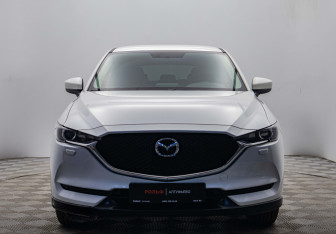 Подержанный автомобиль Mazda CX-5 2017 года (8 фото)