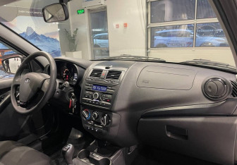 Подержанный автомобиль LADA (ВАЗ) Granta Sedan 2023 года (10 фото)