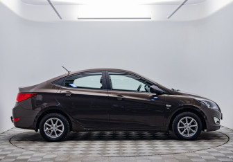 Подержанный автомобиль Hyundai Solaris Sedan 2016 года (4 фото)