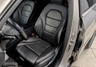 Подержанный автомобиль Mercedes-Benz GLC Coupe 2021 года (20 фото)