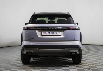 Подержанный автомобиль Jaecoo J7 2024 года (6 фото)