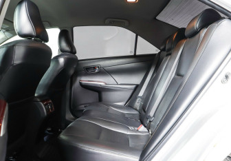 Подержанный автомобиль Toyota Camry Sedan 2012 года (21 фото)