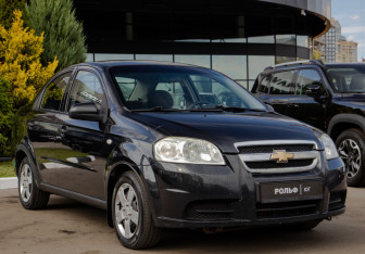 Подержанный автомобиль Chevrolet Aveo Sedan 2008 года (2 фото)