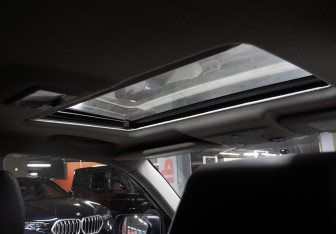 Подержанный автомобиль Suzuki Grand Vitara 2005 года (19 фото)