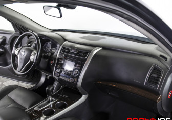 Подержанный автомобиль Nissan Teana 2014 года (9 фото)