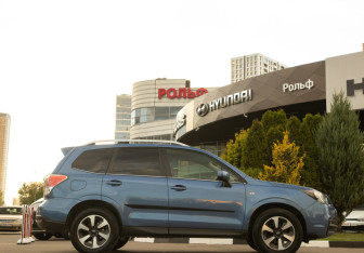 Подержанный автомобиль Subaru Forester Suv 2016 года (2 фото)