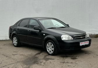 Подержанный автомобиль Chevrolet Lacetti Sedan 2012 года (3 фото)