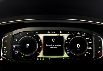 Подержанный автомобиль Volkswagen Tiguan 2021 года (13 фото)
