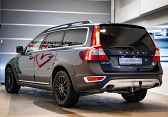 Подержанный автомобиль Volvo XC70 2008 года (6 фото)