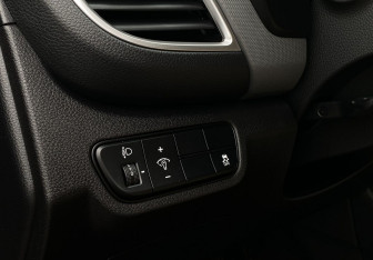 Подержанный автомобиль Kia Seltos 2022 года (22 фото)