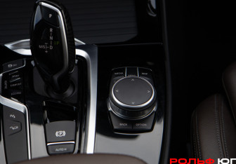 Подержанный автомобиль BMW X3 2021 года (14 фото)