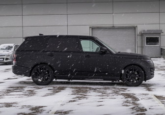 Подержанный автомобиль Land Rover Range Rover 2019 года (4 фото)
