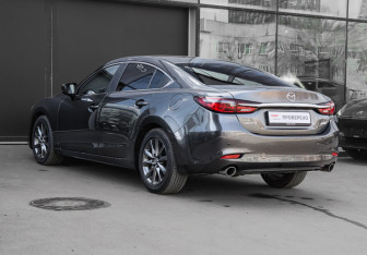 Подержанный автомобиль Mazda 6 Sedan 2018 года (6 фото)