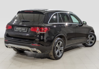 Подержанный автомобиль Mercedes-Benz GLC Coupe 2020 года (5 фото)