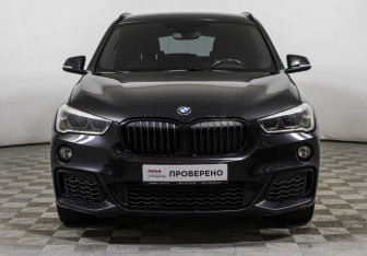 Подержанный автомобиль BMW X1 2018 года (2 фото)