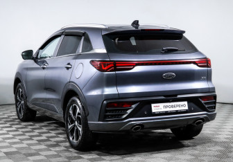 Подержанный автомобиль JAC JS6 2023 года (7 фото)