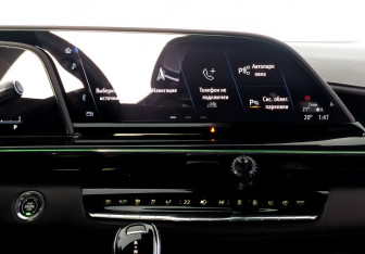 Подержанный автомобиль Cadillac Escalade Suv 2023 года (16 фото)