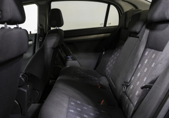 Подержанный автомобиль Opel Vectra Sedan 2008 года (13 фото)