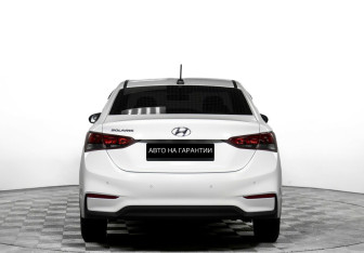 Подержанный автомобиль Hyundai Solaris Sedan 2018 года (4 фото)