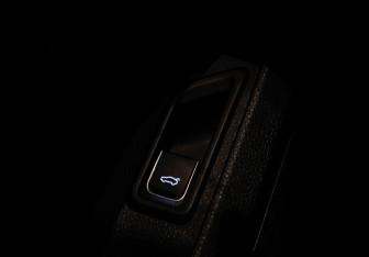 Подержанный автомобиль Geely Tugella 2021 года (18 фото)