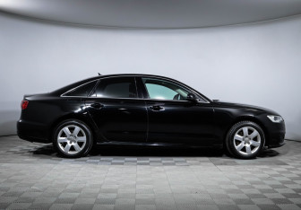 Подержанный автомобиль Audi A6 Sedan 2015 года (4 фото)