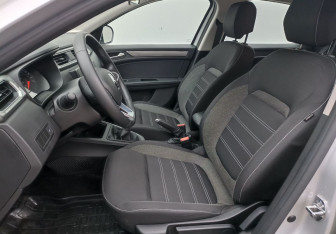 Подержанный автомобиль Renault Arkana 2021 года (10 фото)