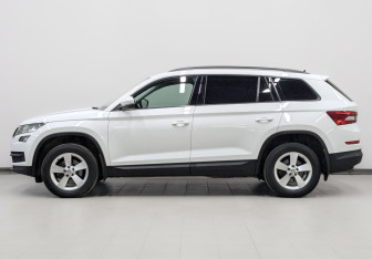 Подержанный автомобиль Skoda Kodiaq 2019 года (8 фото)
