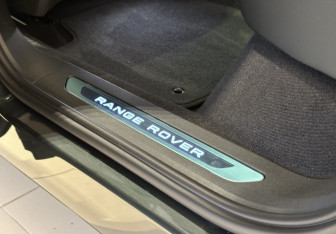 Новый Land Rover Range Rover Evoque 2025 (12 фото)